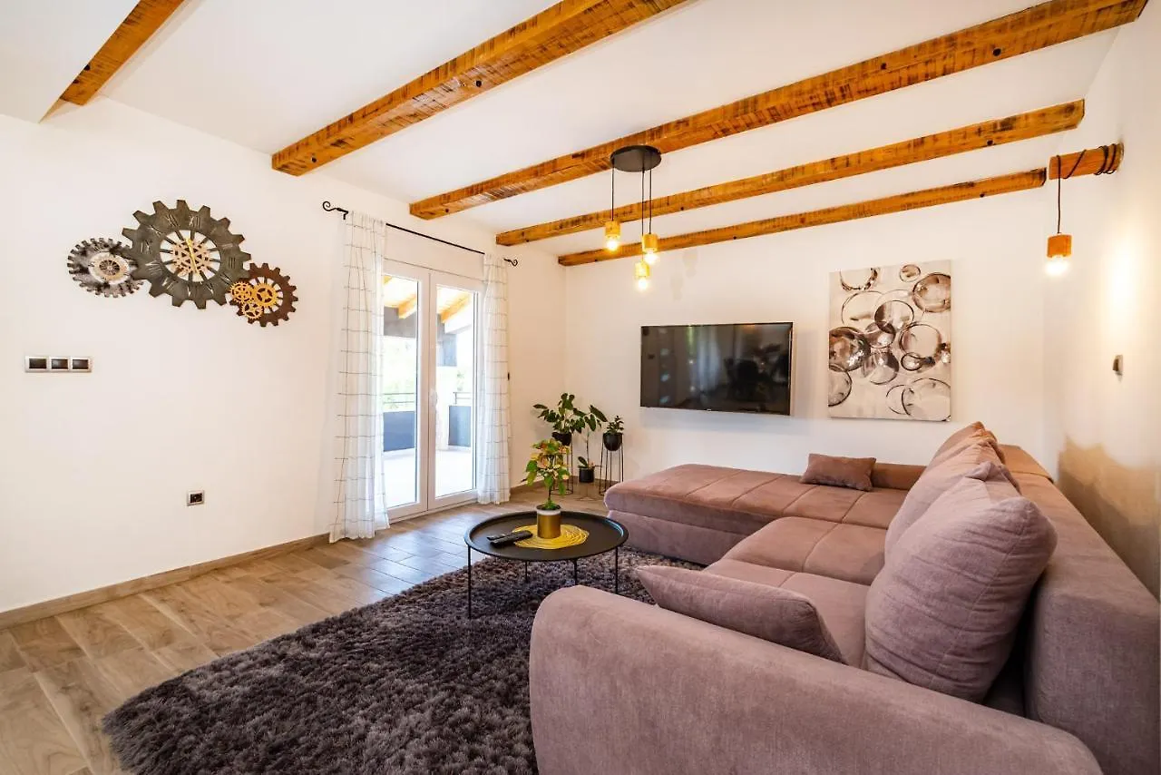Apartman Miss Pridraga Apartment
