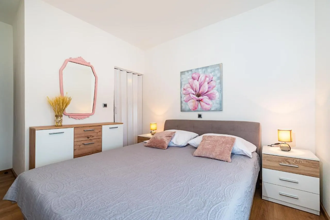 Apartman Miss Pridraga